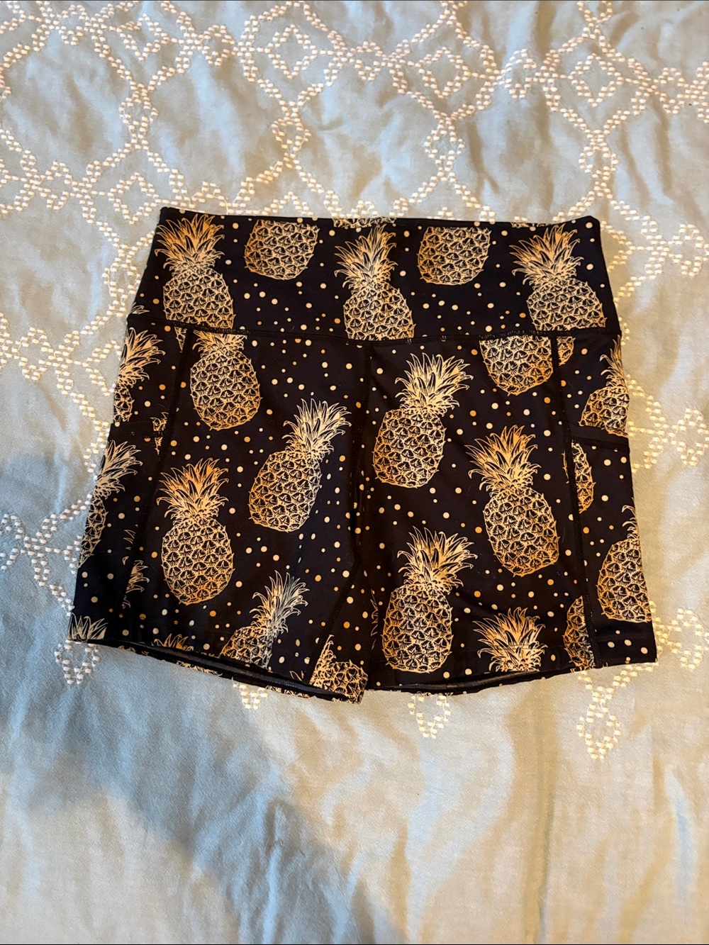 Constantly varied gear no-slip shorts